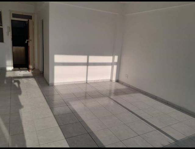 1 BEDROOM PROPERTY TO RENT IN NORTH BEACH